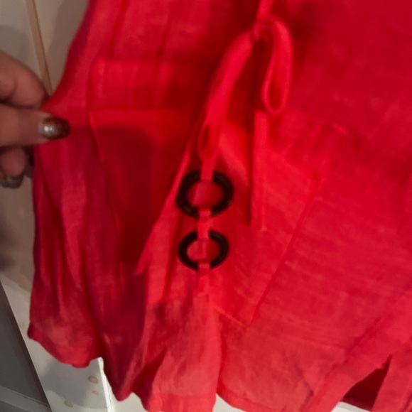 Beautiful pants and top outfit perfect for vacation trips and summer gatherings. - Picture 2 of 9